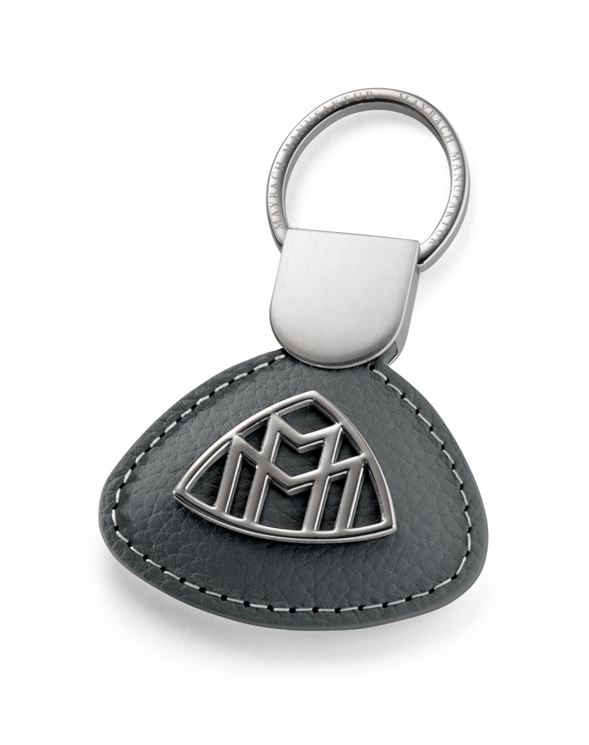 OPTIC HOUSE_MAYBACH Boutique 79 THE RELEASE I Keyring titanium grey pearl