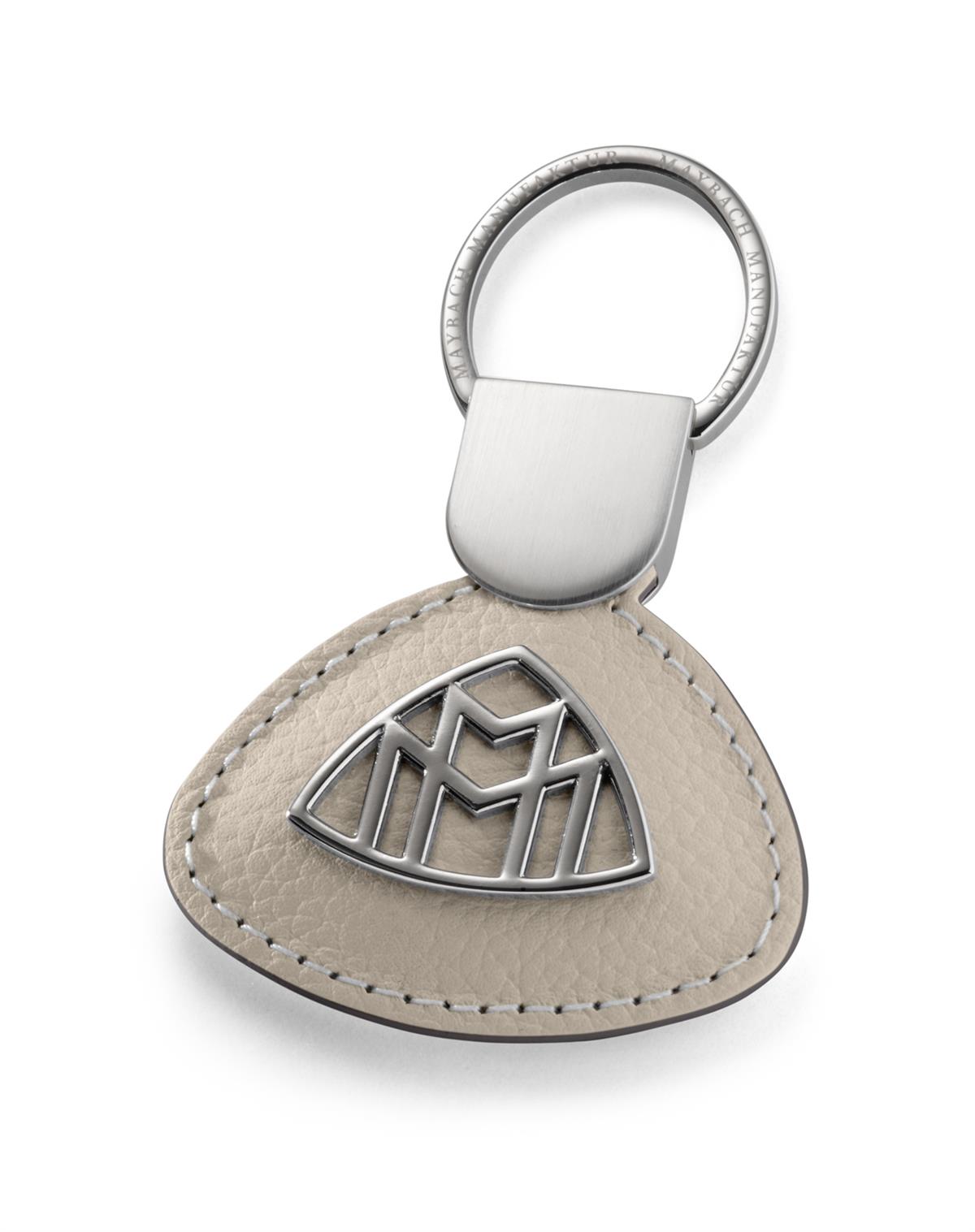 OPTIC HOUSE_MAYBACH Boutique 75 THE RELEASE I Keyring silk beige