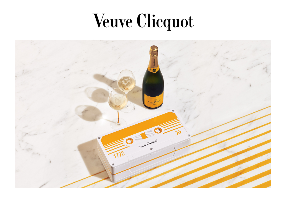 Veuve Clicquot Retro Tape_Mood_EUR 65_02