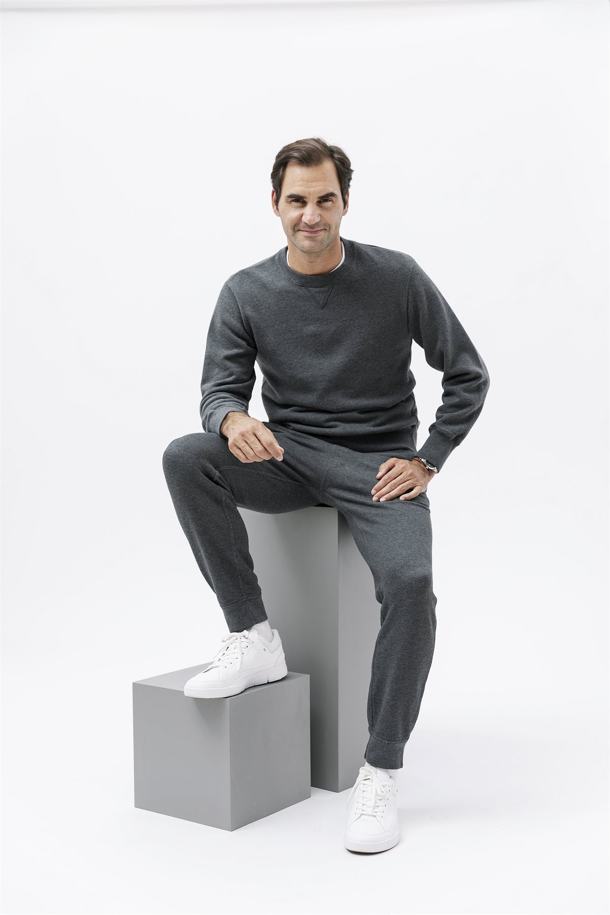 8Roger Federer On Lab Zürich