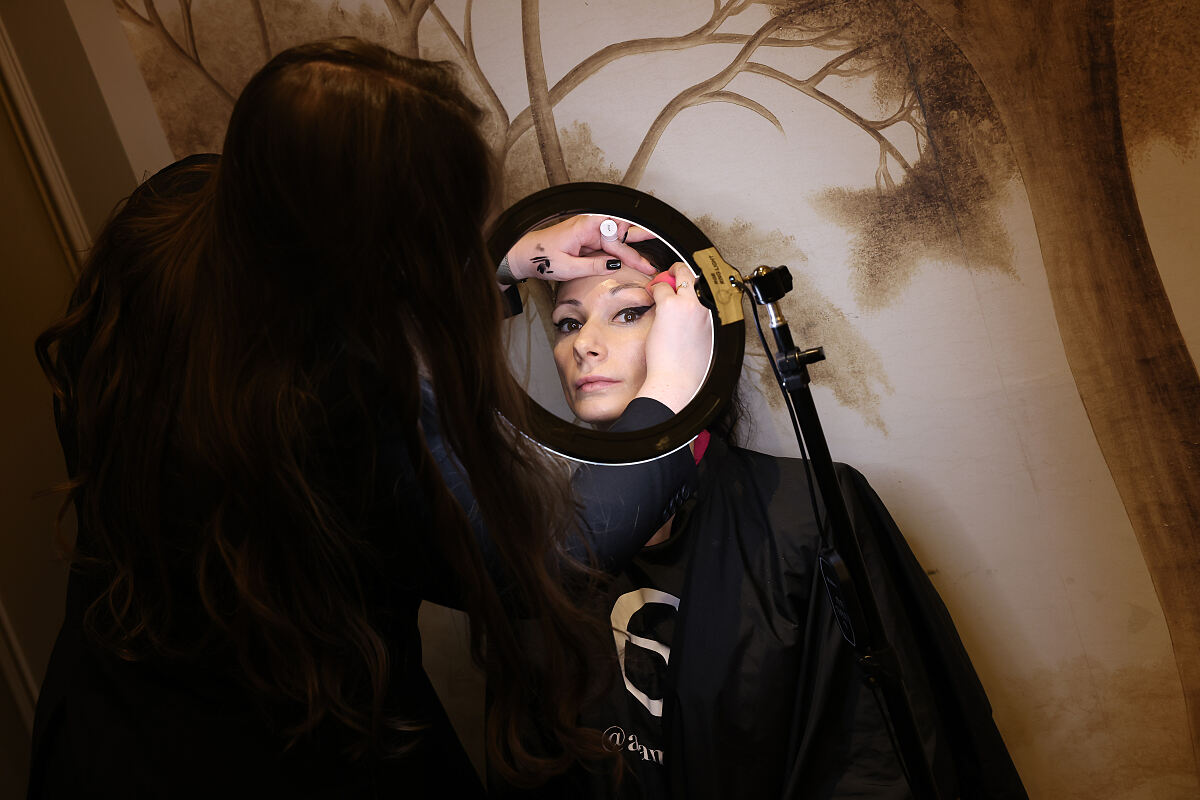 Alma Milcic - Make-up Station - Liudmila Konovalova