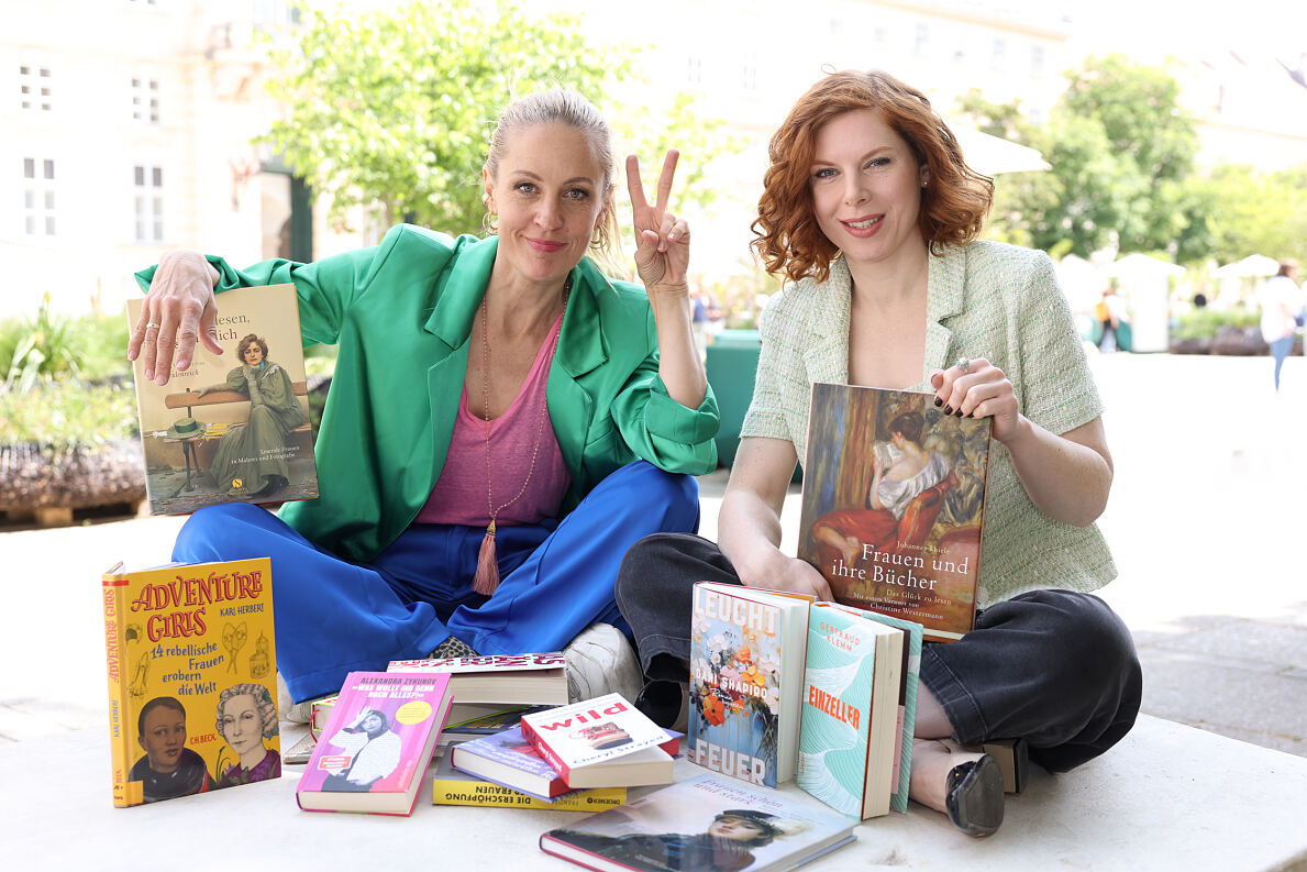 Lilian Klebow und Teresa Vogl