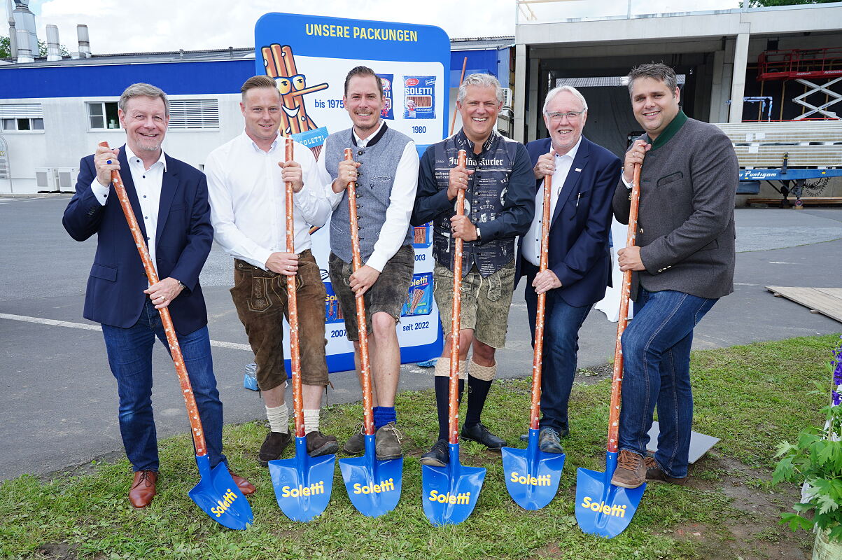 GF Thomas Buck, Kevin Summer, Projektleiter Feldbach, Markus Gutmann, Werksleiter Feldbach, GF Markus Marek, GF Werner Lutsch, Matthias Stössl, Produktionsleiter Feldbach