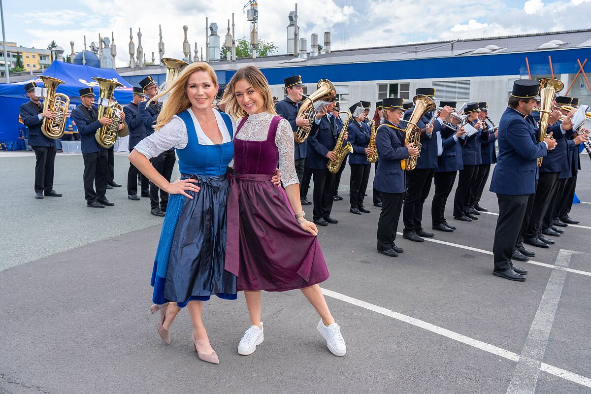 Johanna Setzer und Corinna Kamper