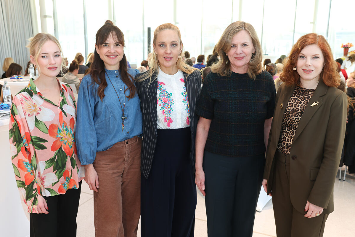 Valerie Huber, Mari Lang, Lilian Klebow, Bettina Leidl (MQ Direktorin), Teresa Vogl  