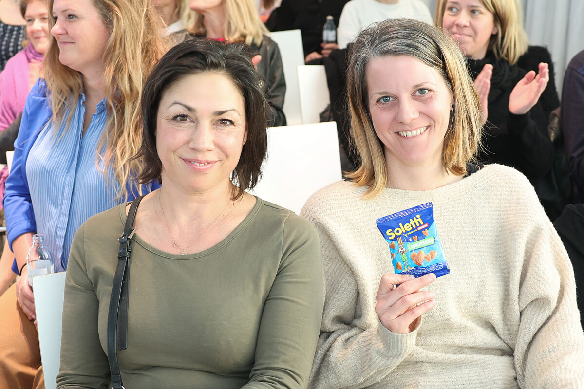 Felicitas Auersperg (Radio Superfly) Anita Molzer (Kelly)