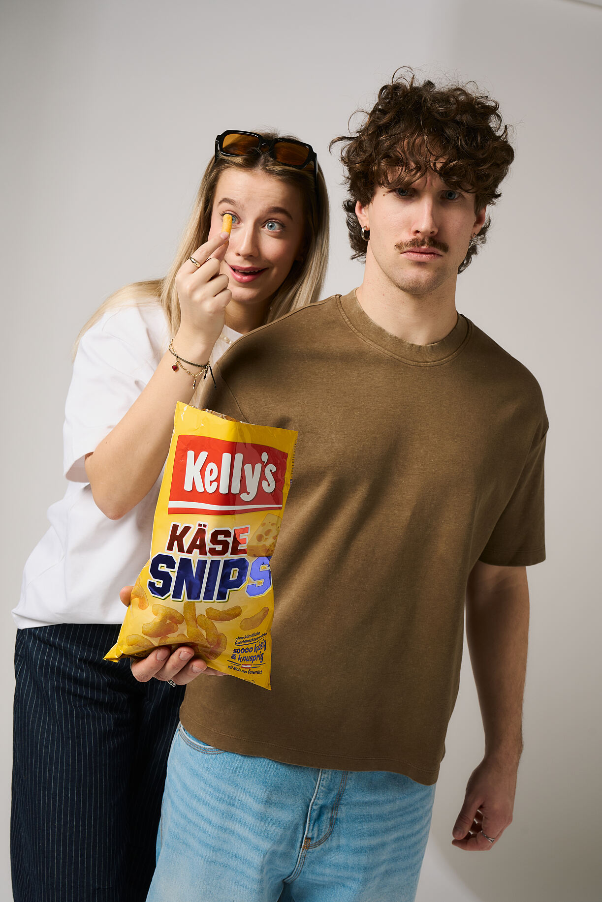 Kelly Merch Artikel