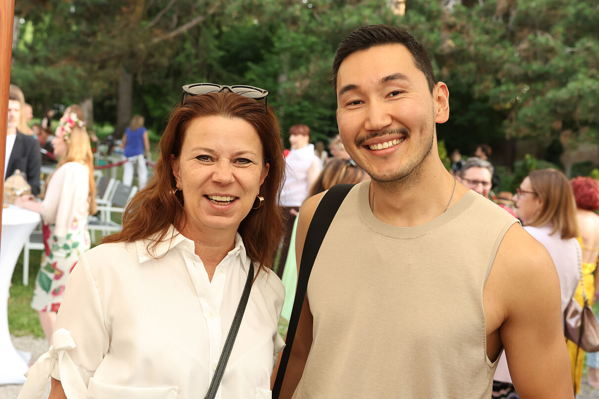 Sabine Karner und Dorzh Ayushin
