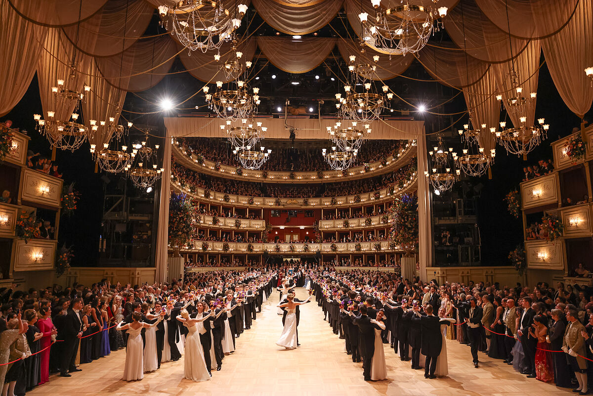 Wiener Staatsoper 2025_5714_ERÖFFNUNGSKOMITEE_c_KatharinaSchiffl