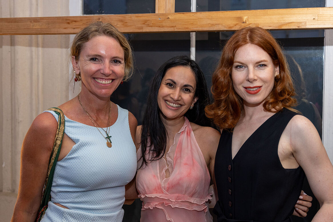Carola Lindenbauer, Carmen Thornton und Teresa Vogl